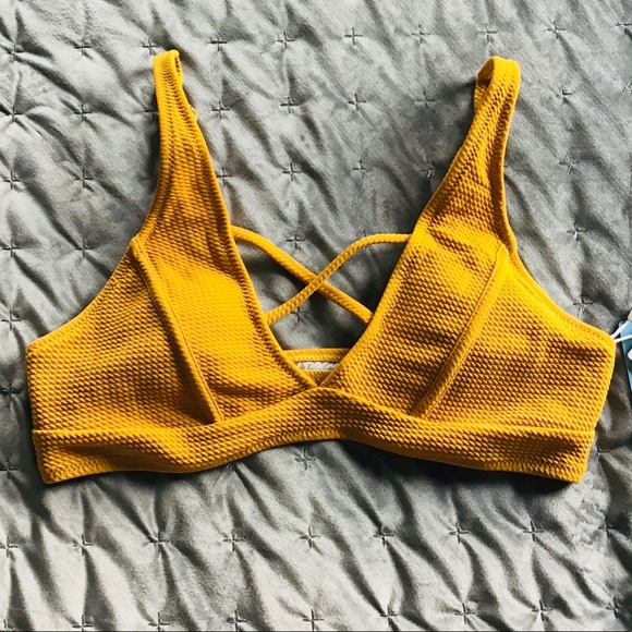 Cupshe Sunny Bay Floral bikini - Picture 2 of 5